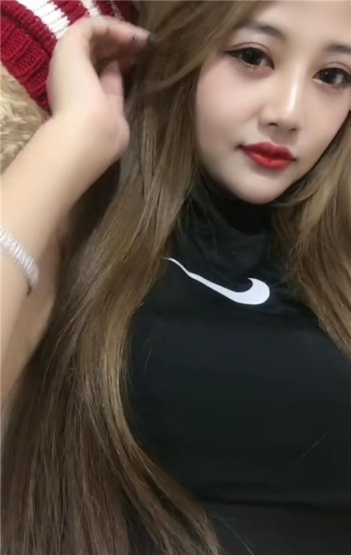 南京 兼职大奶妹胸大风Sao～嫩穴水多